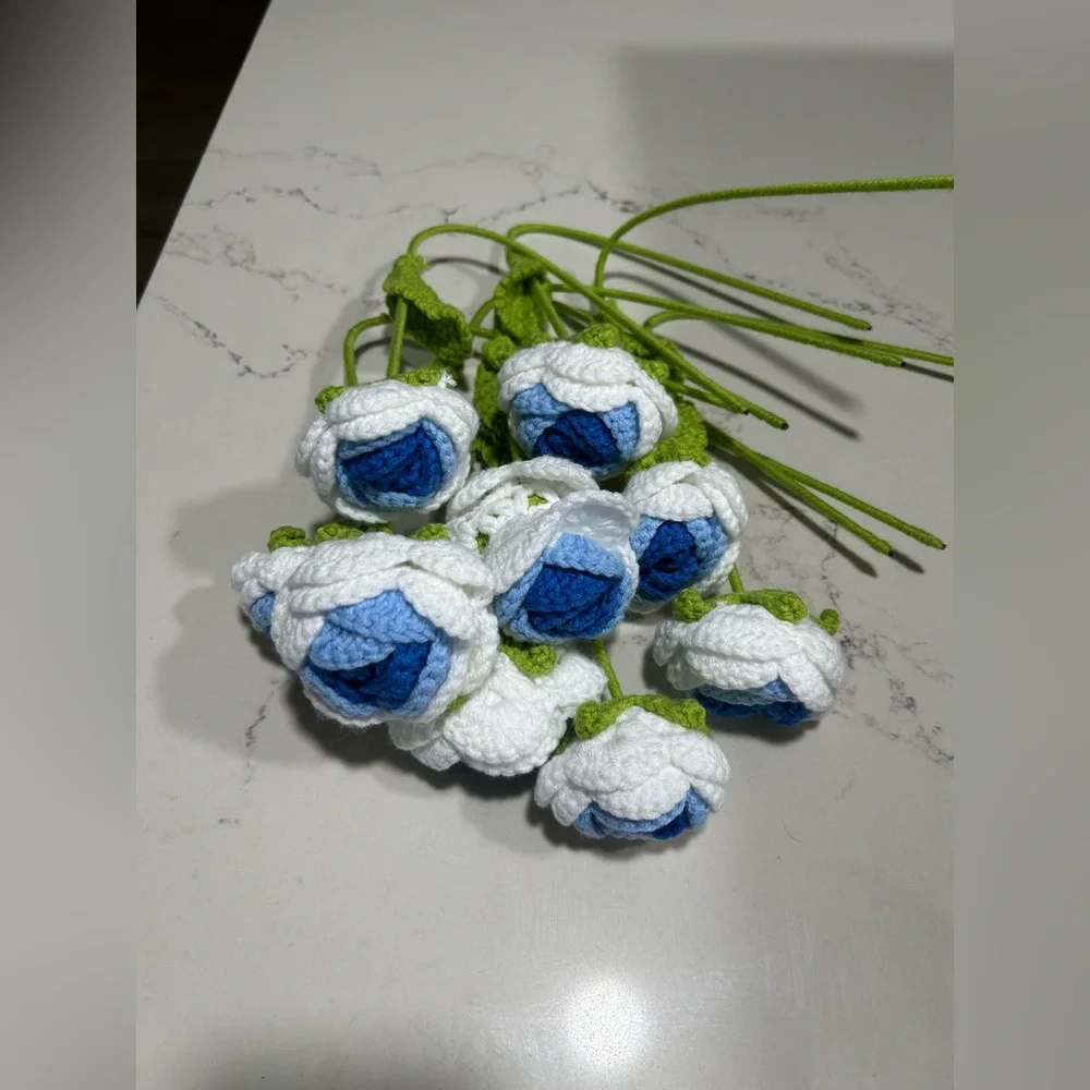 NEW 9 Pcs Artificial Flowers Crochet Handmade Rose (Rose Blue)